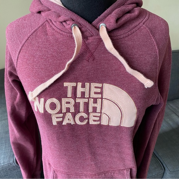 The North Face Half Dome Pullover Long-Sleeve Hoodie - Picture 3 of 8